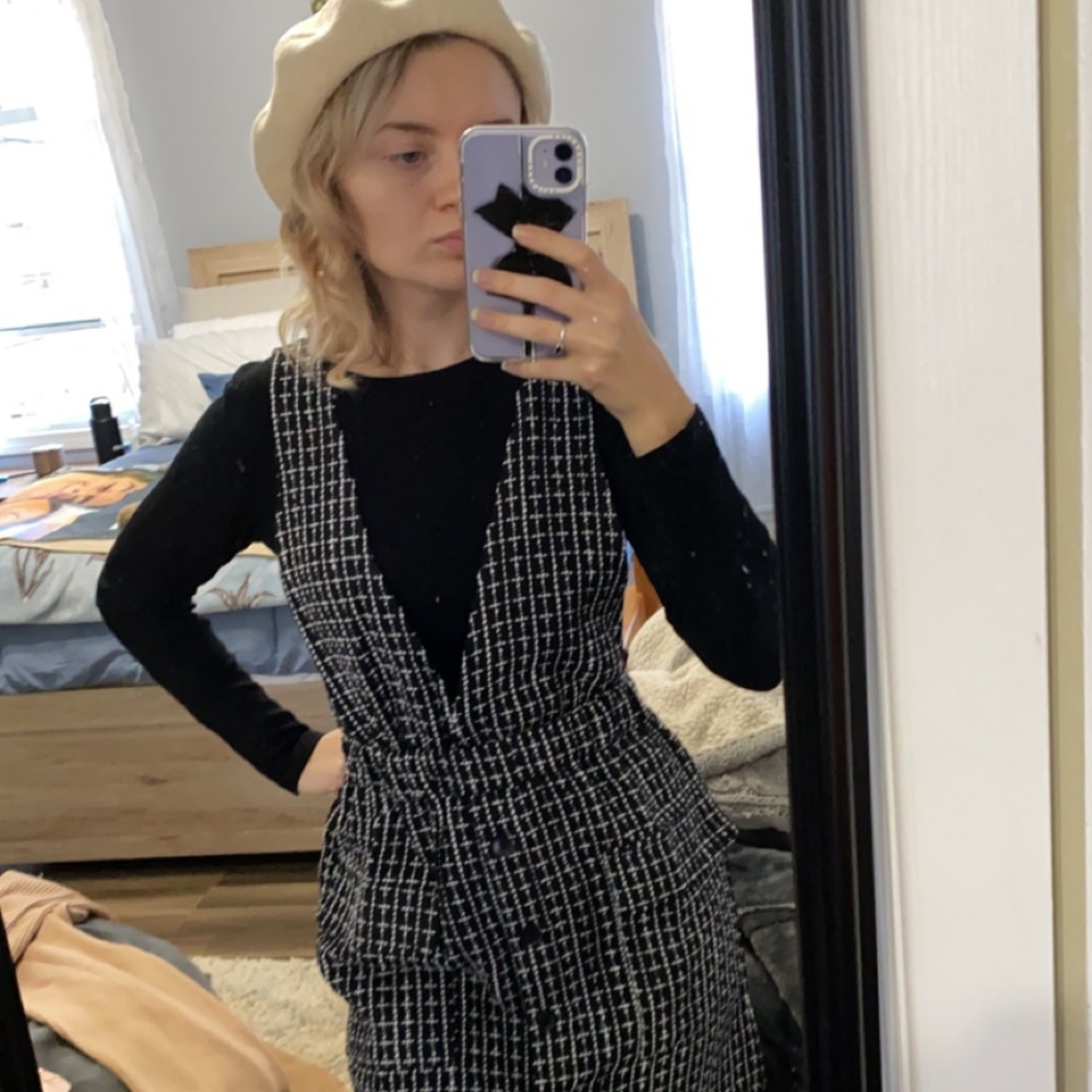Meet your Posher, Hayley
